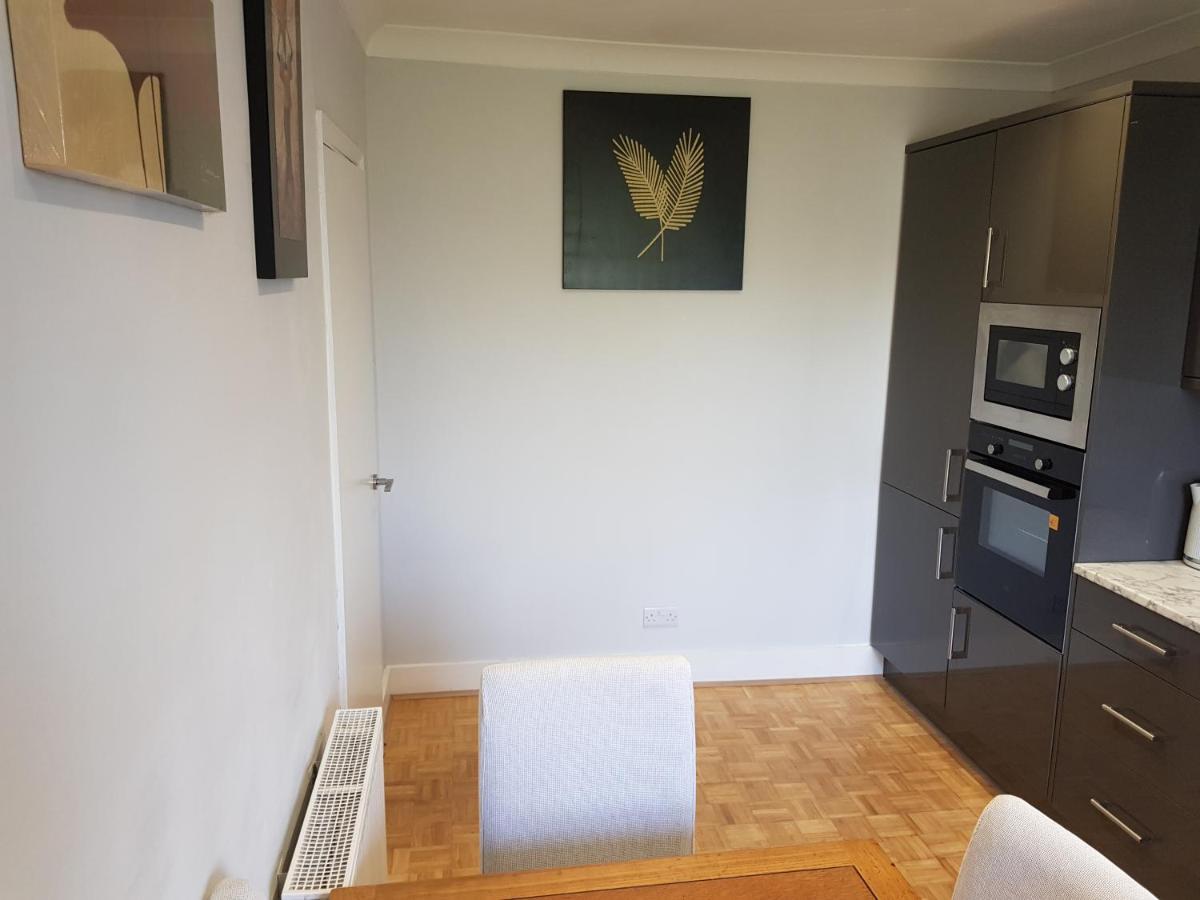 Parkview Apartment Eastbourne Eksteriør bilde